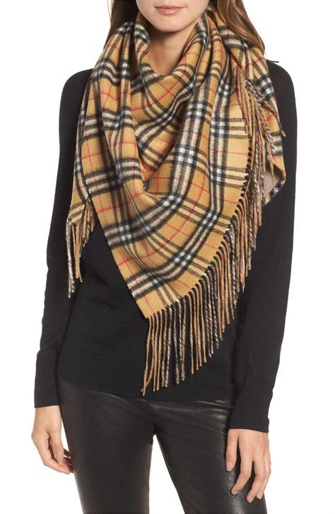 how to wear burberry bandana scarf|wearing a Burberry scarf.